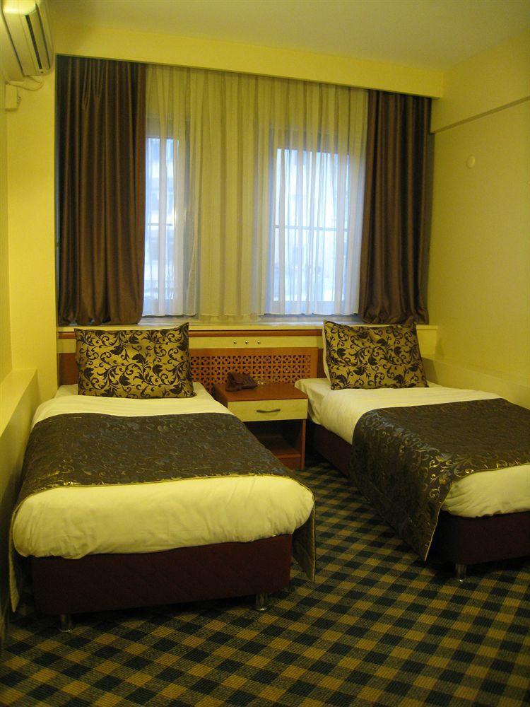 City Hotel Istanbul Exterior photo